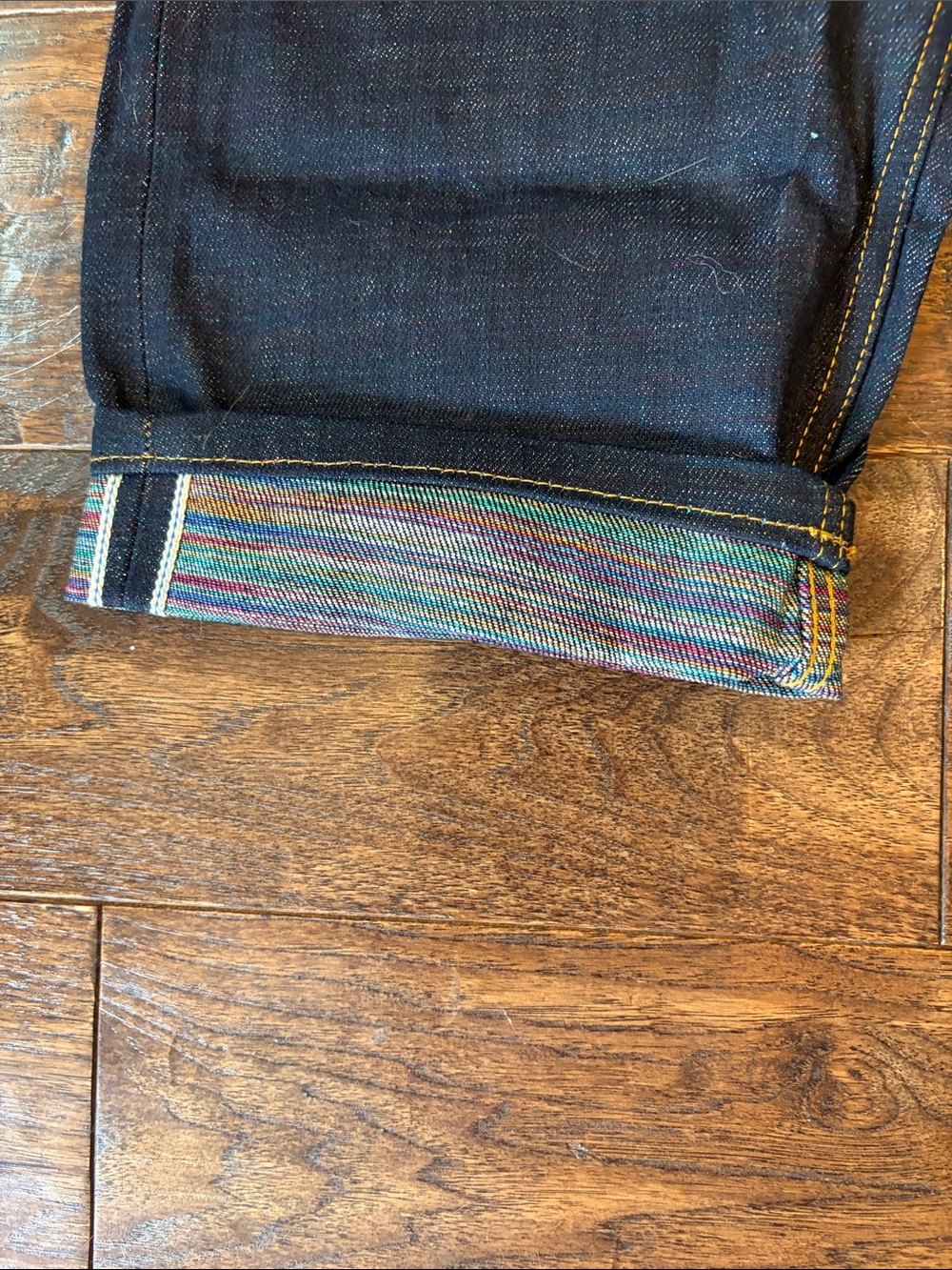 Selvedge denim with rainbow weft. - Picture 2 of 4